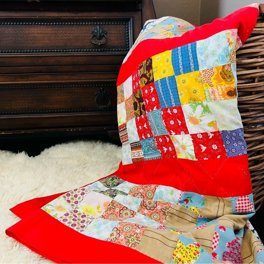Vintage handmade quilt. 70”x90” Thin or no batting. Vintage 1970s BOHO decor.